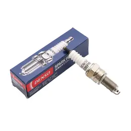 Svećica DENSO U22EPR9 dugi navoj, slika 1 - Svećica i kapa svećice